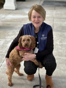 EverHeart Hospice Volunteer with her therapy dog